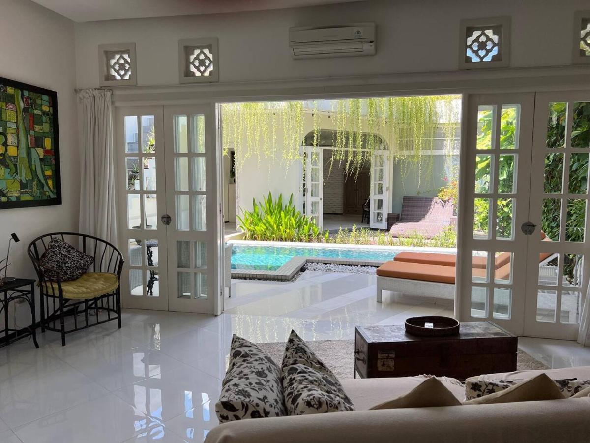 Отель Casa Artista By Kresna Hospitality Семиньяк Экстерьер фото