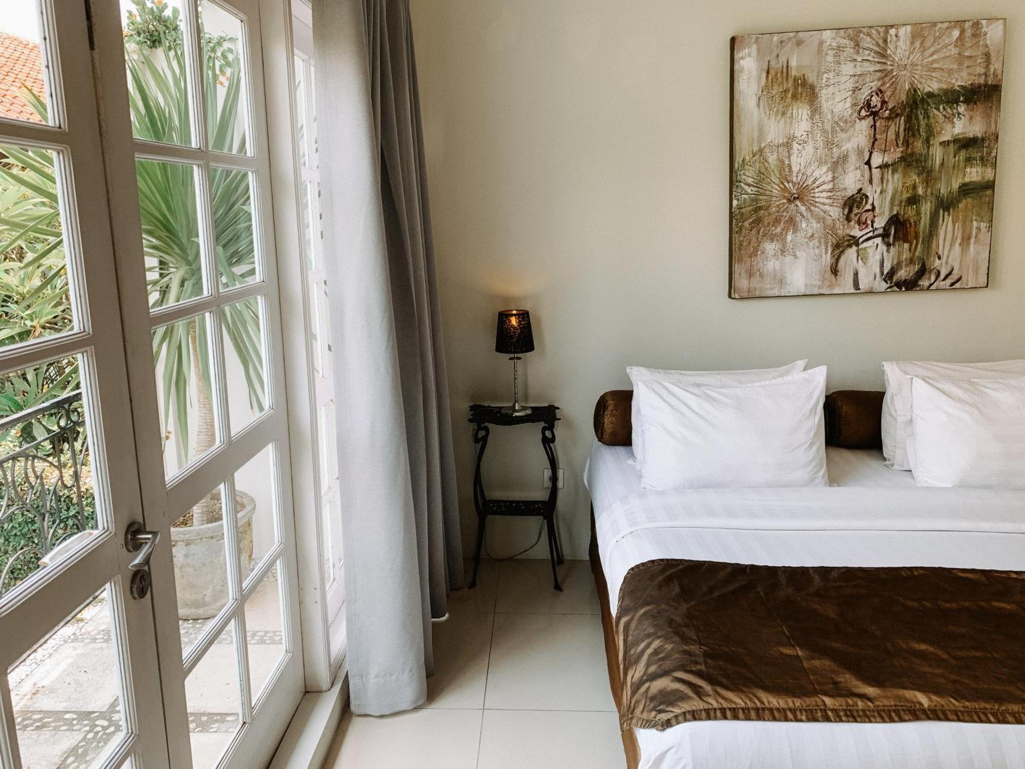 Отель Casa Artista By Kresna Hospitality Семиньяк Экстерьер фото