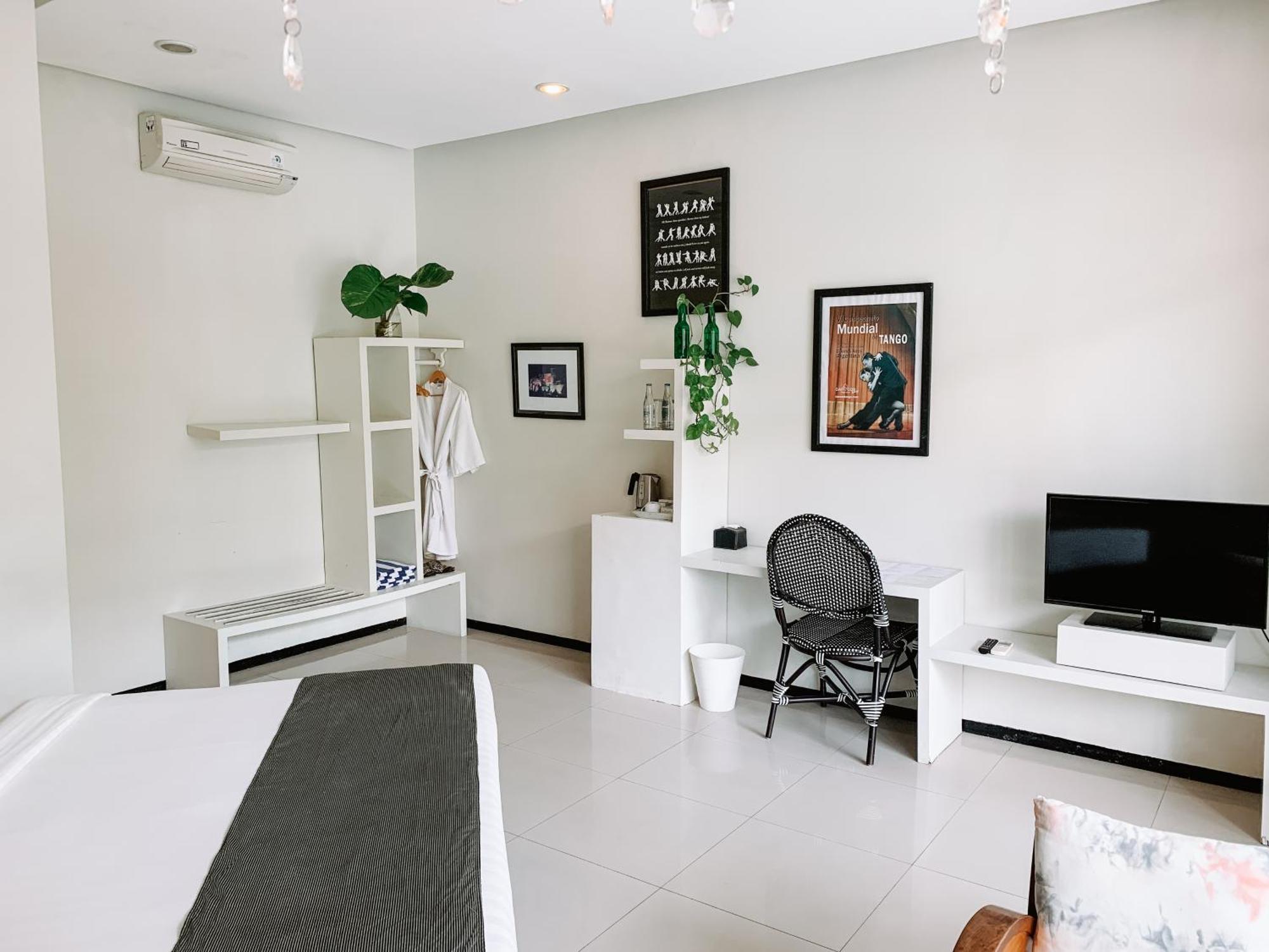 Отель Casa Artista By Kresna Hospitality Семиньяк Экстерьер фото
